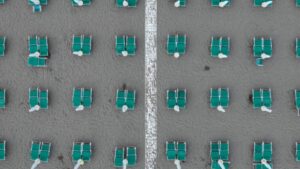 vacanze al mare 2026 - spiaggia di marina di grosseto - ombrellone stagionale